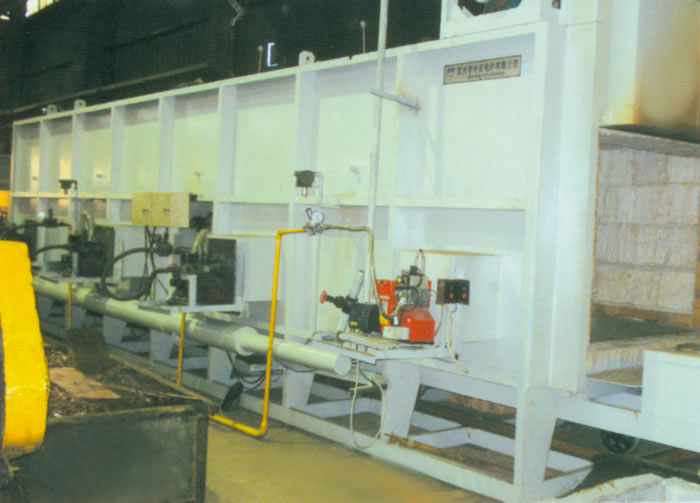 臺車式節(jié)能環(huán)保型燃氣退火爐